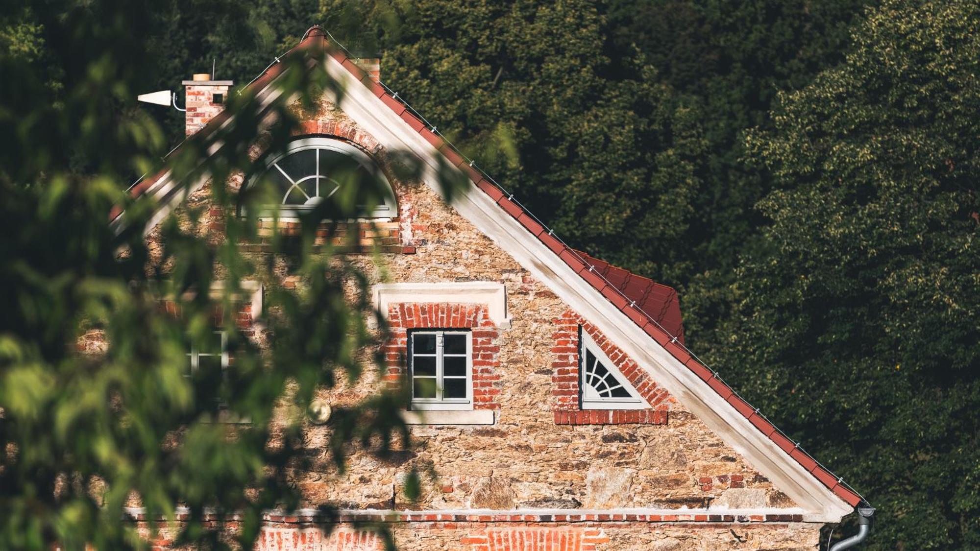 Hotel Dom Piwowara Leśna Exteriér fotografie